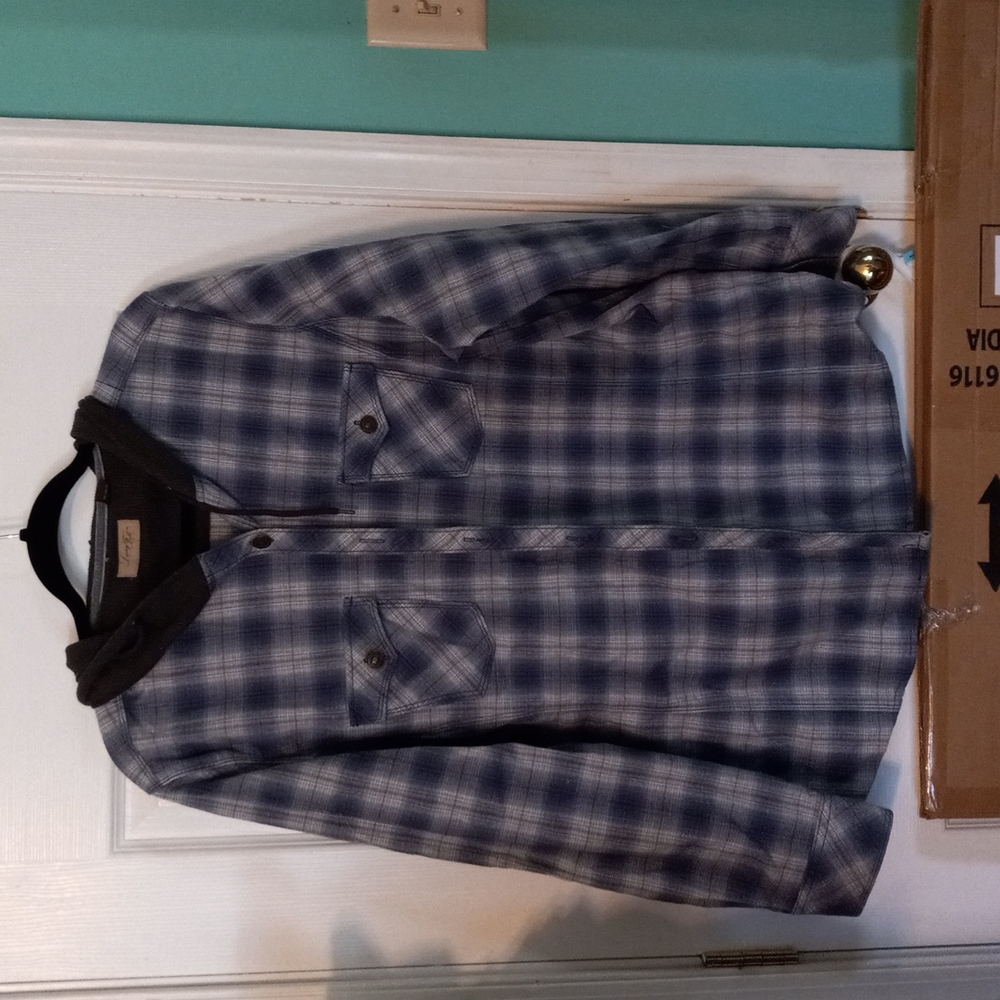 Legacy Falls Lightweight Shacket